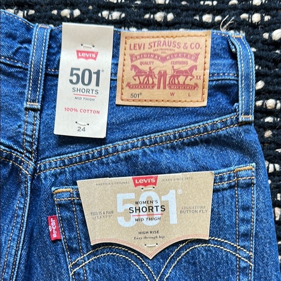 LEVIS 501 SHORTS NWT - Picture 9 of 12